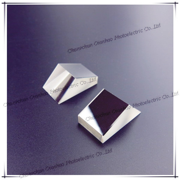 氟化鈣 半五角棱鏡.jpg